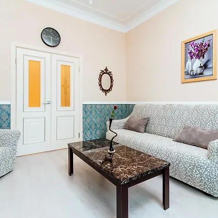 Apartment Vip-kvartira Leningradskaya 3