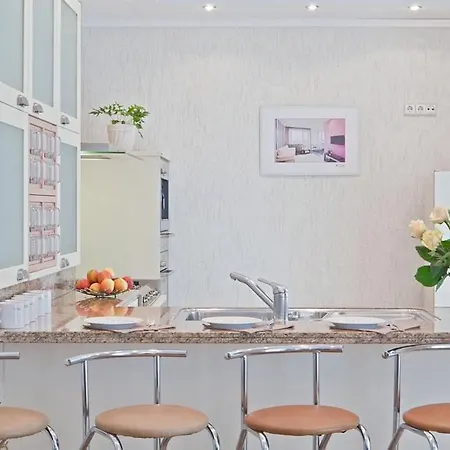 Apartment Vip-kvartira Leningradskaya 3